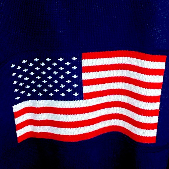 🇺🇸 RARE🇺🇸 Vintage American Flag Sweater